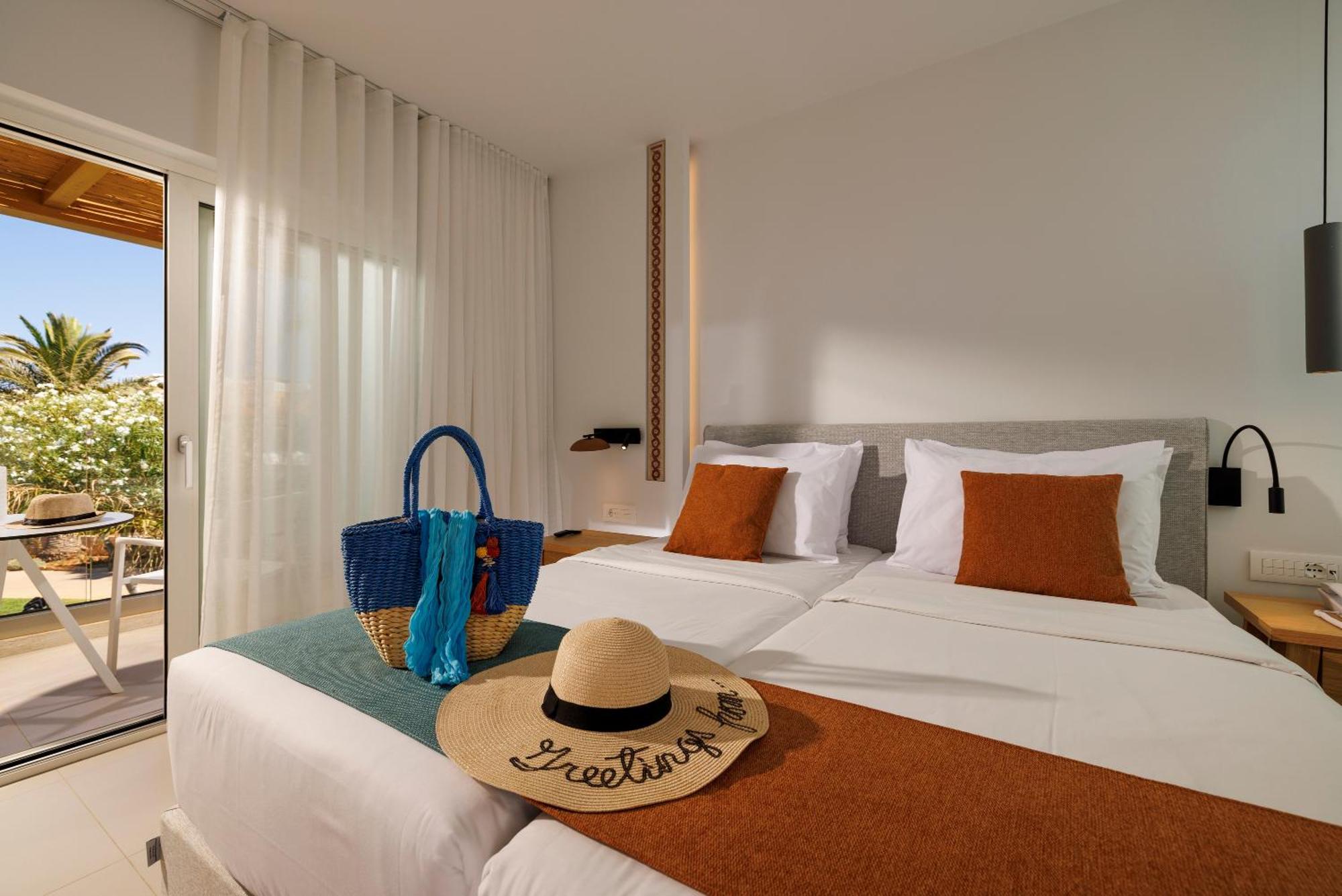 Anissa Beach Hotel Херсониссос Экстерьер фото